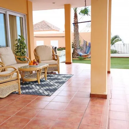 Fantastic Villa In Tenerife فيلة
